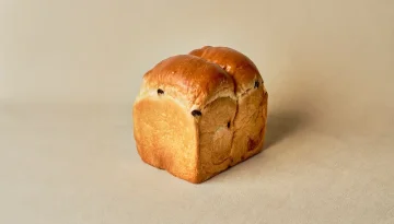 649249d29a20bd6bc3dead51_Raisin Bread 649249d29a20bd6bc3dead51_Raisin Bread