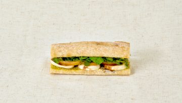 65ce6c371190e385bf64cf39_24Feb_Caprese Sandwich